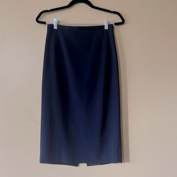 🎉💕HP🌹☀️🎊🎉NWT Michael Kors Collection Basics Navy Skirt - Picture 1 of 10